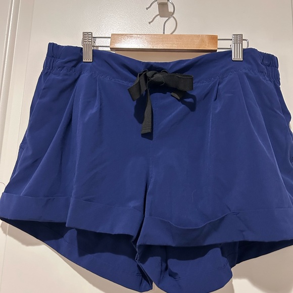 🍋💙Lululemon Blue Athletic Shorts Quick-Dry Relaxed Fit💙🍋 - Picture 2 of 7